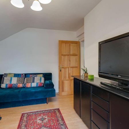 Lively Holiday Home In Wien With Private Garden Kültér fotó