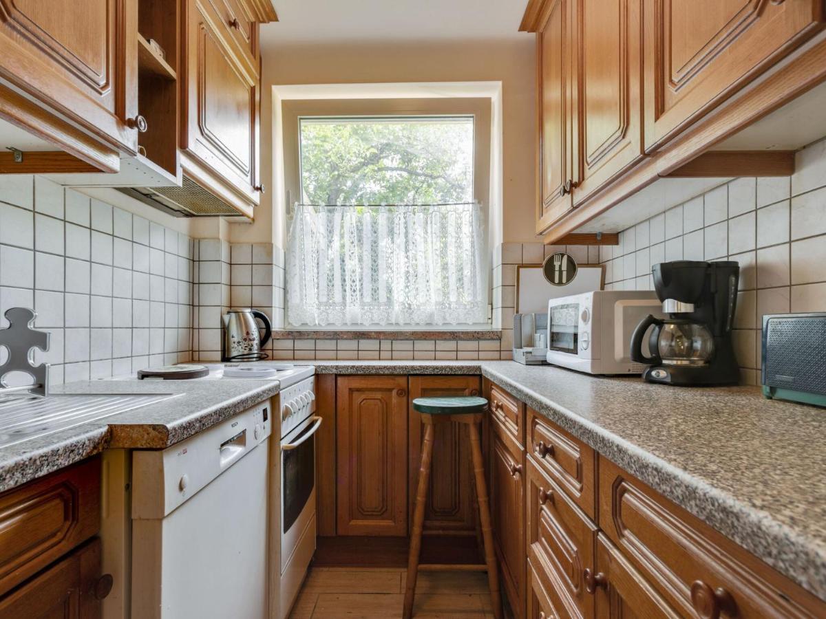 Lively Holiday Home In Wien With Private Garden Kültér fotó