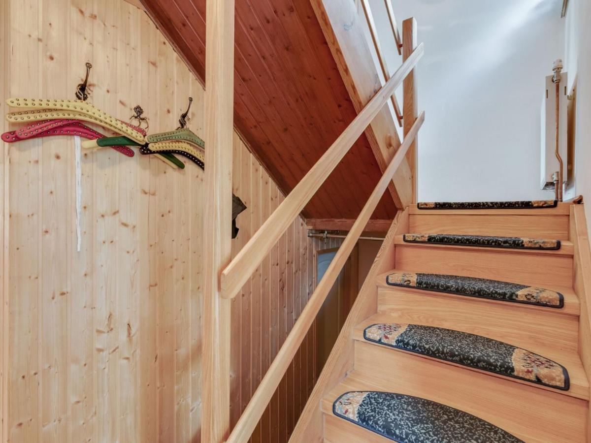 Lively Holiday Home In Wien With Private Garden Kültér fotó