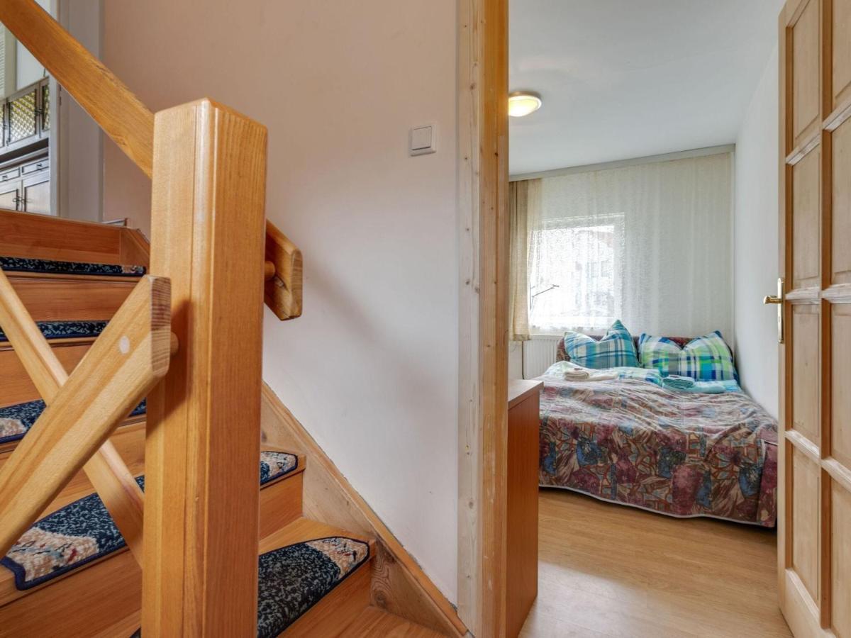 Lively Holiday Home In Wien With Private Garden Kültér fotó